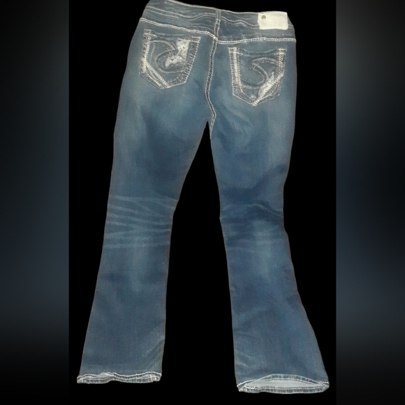 Silver Jeans Denim - Womens Size 27 waist 33 Length Silver jeans. Slim boot.